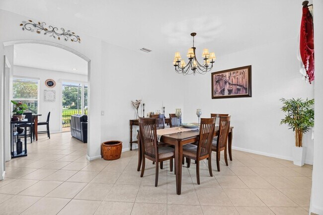 Building Photo - 5018 Starblaze Dr