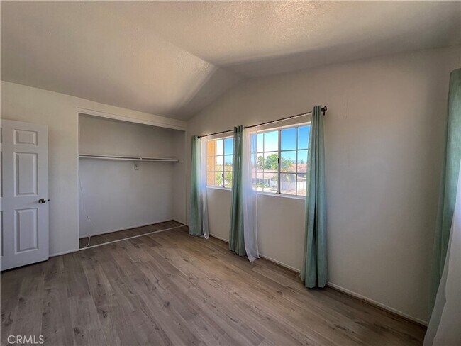 Building Photo - 9251 Middlefield Dr