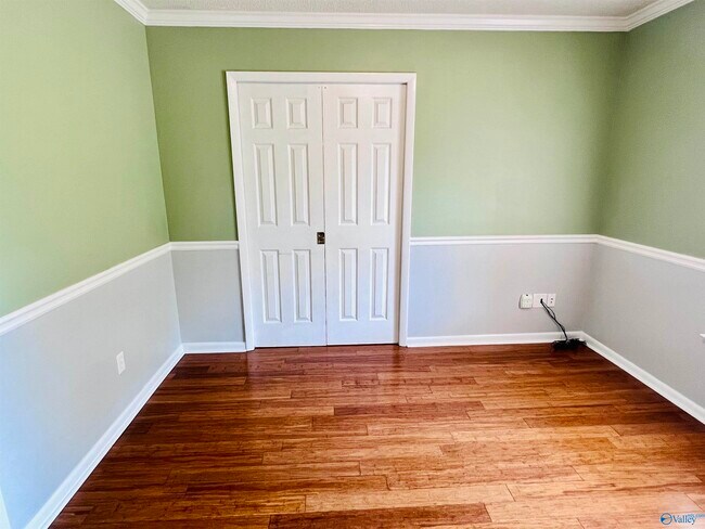 Building Photo - 116 Bibb Dr