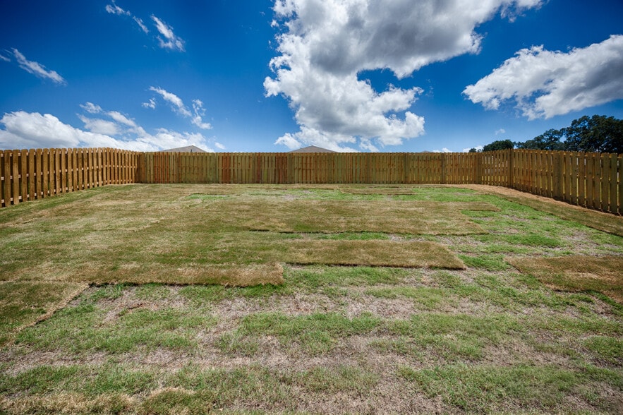 Building Photo - 128 Wellspring Rd