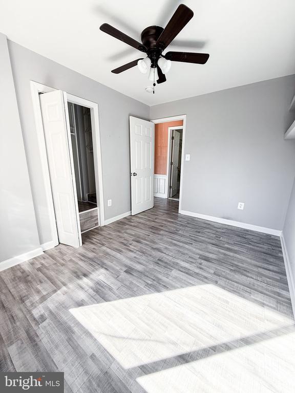 Building Photo - 7618 Savannah St