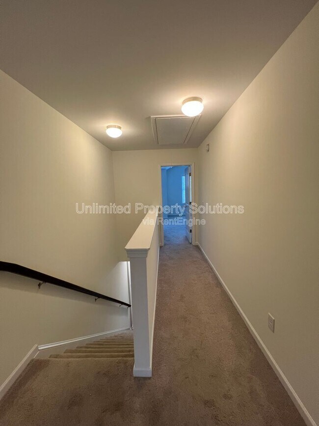 Building Photo - 4643 Andros Ln