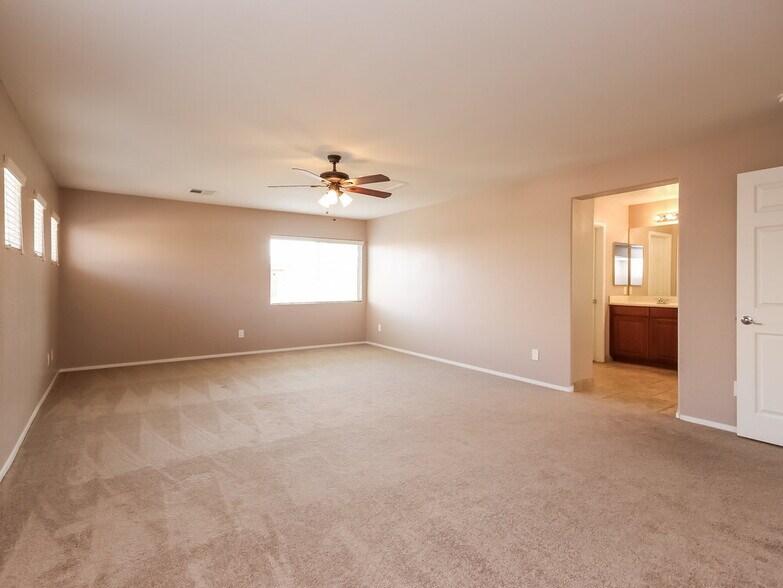 Building Photo - 9277 Lost Shanty Ct