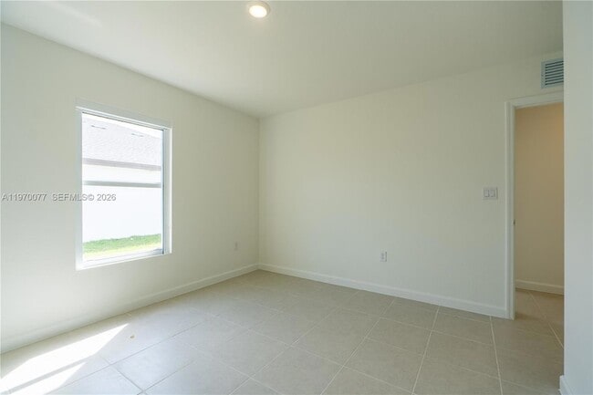 Building Photo - 17431 286th St