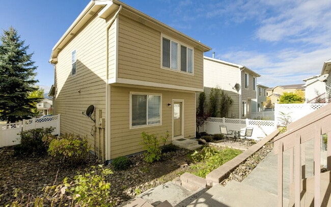 Building Photo - Charming 3-Bedroom Home Near Ft. Carson – ...