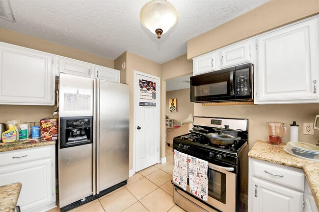 Building Photo - 4526 Texas Trail