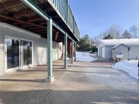 Building Photo - 11331 W River Rd