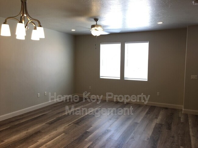 Building Photo - 1184 E Bulloch St