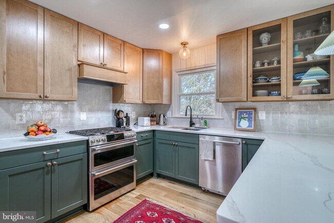 Building Photo - 14235 Masterpiece Ln