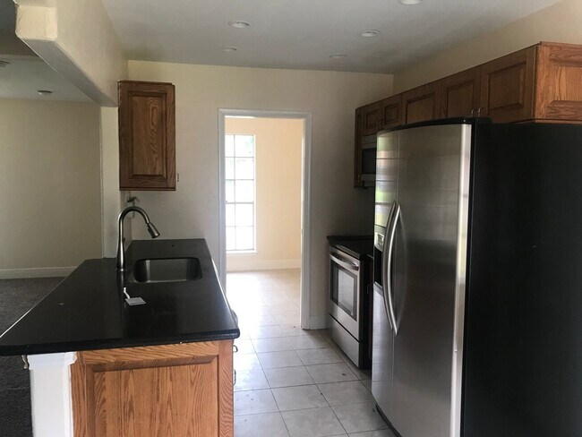 Building Photo - Remodeled 4 bedroom 2 bath home ready for move-in