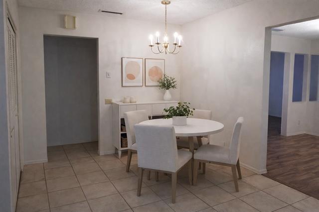 Building Photo - 3315 Kensington Dr