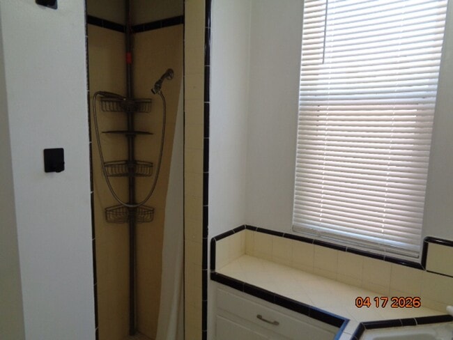 Building Photo - Cute and Clean One Story in Central Lancaster Offering 1328 sq. ft.