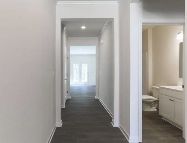 Building Photo - 7670 Demeter Dr