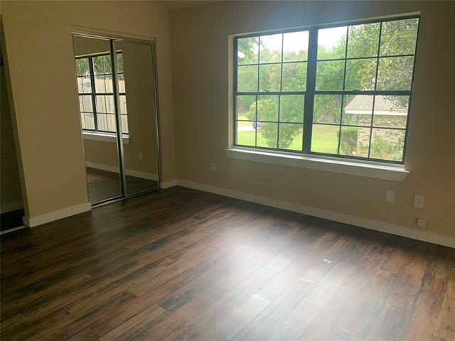 Building Photo - 509 Quail Ln