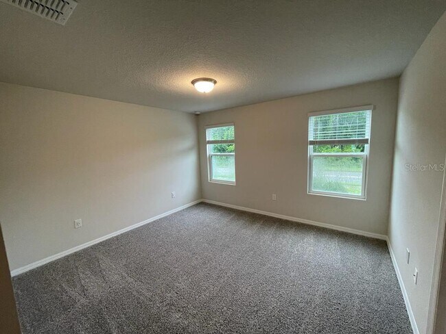 Building Photo - 418 Legacy Lp