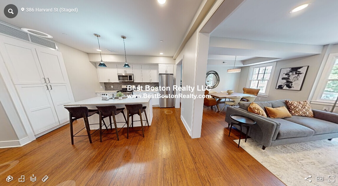 Building Photo - 386 Harvard St