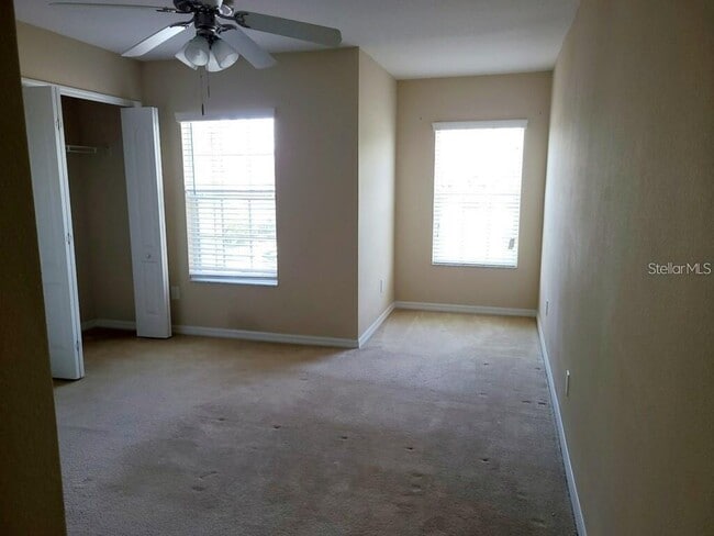 Building Photo - 306 Belvedere Way