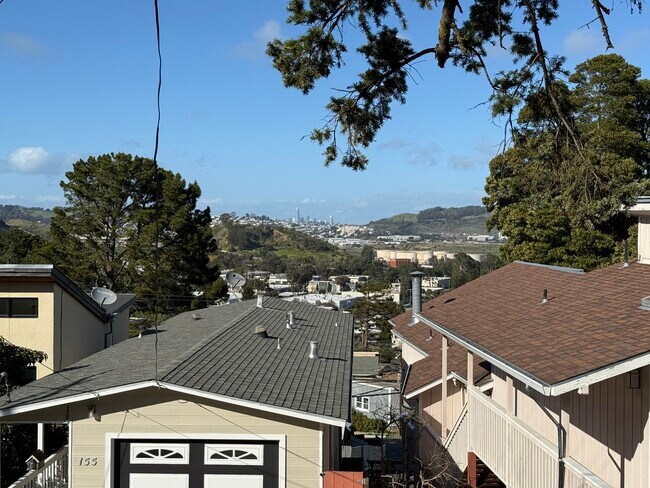 Building Photo - 160 San Benito Rd