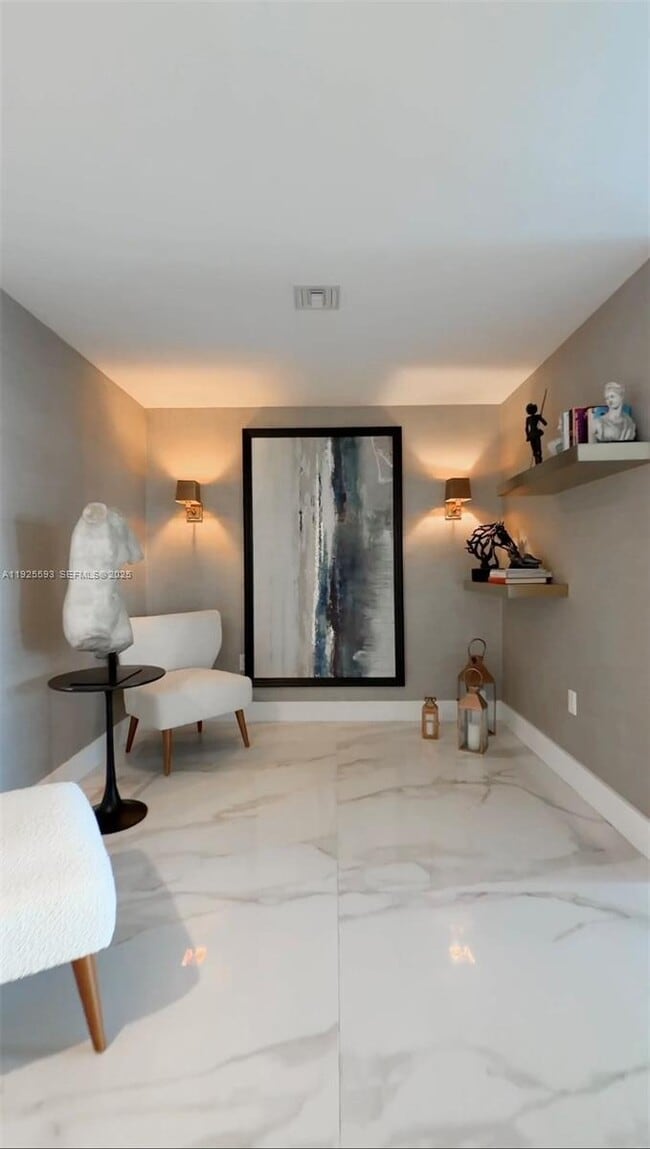 Building Photo - 16385 Biscayne Blvd