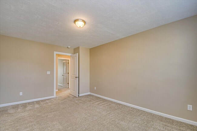 Building Photo - 852 Williford Run Dr