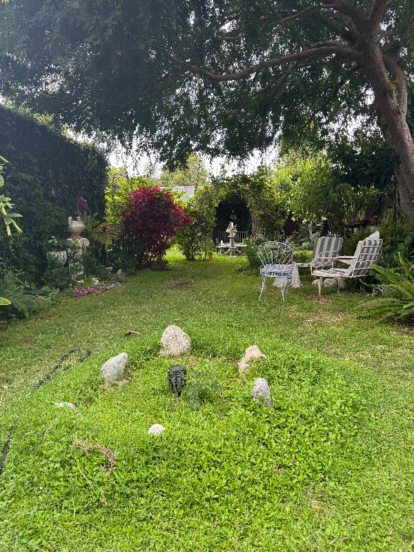 Building Photo - 6 Gundry Ave