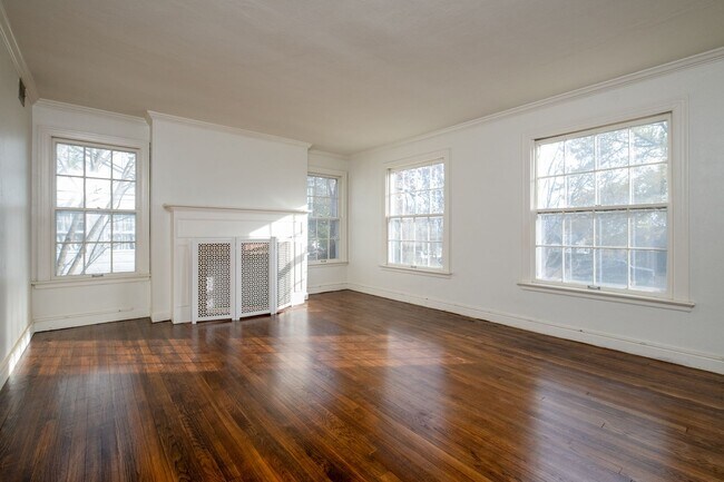 Building Photo - Park Hill Home with Original Details and Updated Kitchen