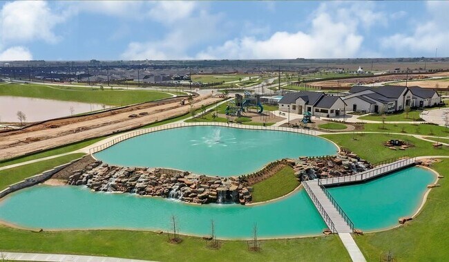 Building Photo - 31134 Delamere Turn trl Trl