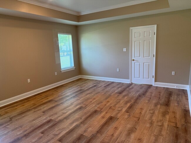 Building Photo - 41396 Jodie Ln