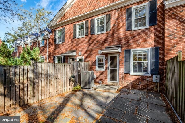 Building Photo - 4326 36th St S