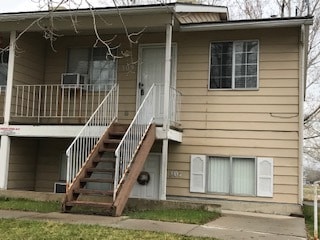 Building Photo - 309 N 1st St