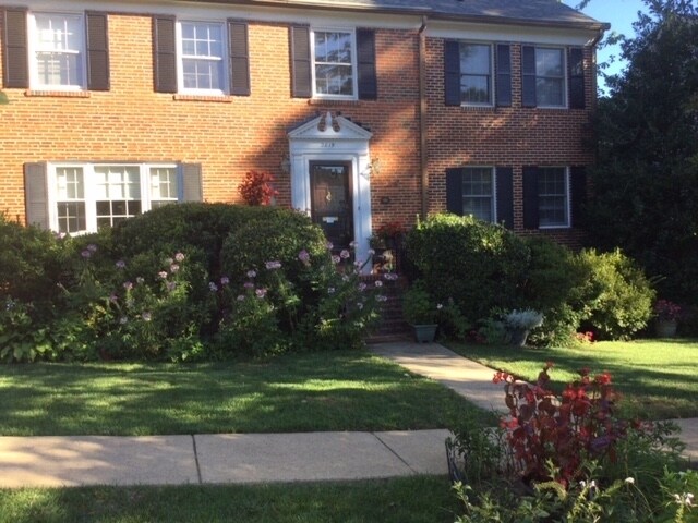 Building Photo - 2819 Key Blvd