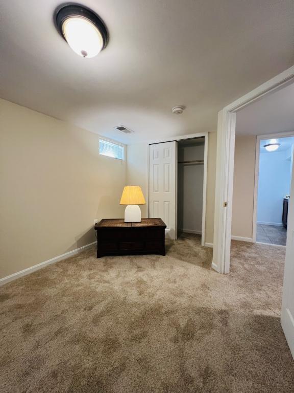 Building Photo - 302 Park Hall S