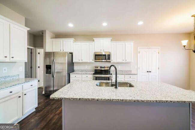 Building Photo - 1155 Senator Rd