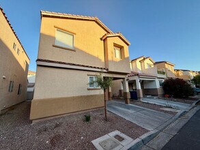 Building Photo - 4 bedroom near Nellis AFB