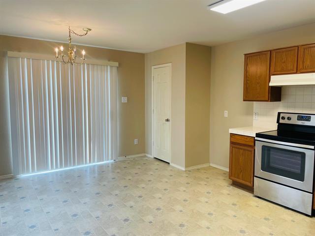 Building Photo - 614 Rockbrook Dr