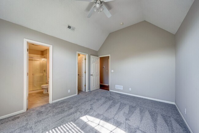 Building Photo - {14400} Somerset Brooke + Beautifully Upda...