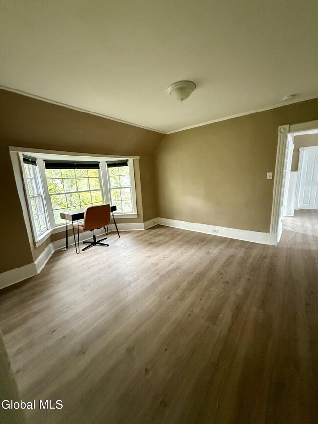 Building Photo - 89 2nd Ave