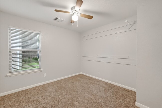 Building Photo - 9219 Pinderfield Ct
