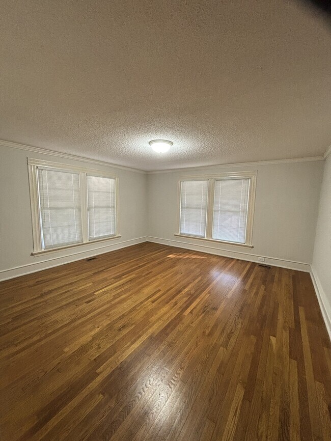 Building Photo - 2115 Galilee Rd