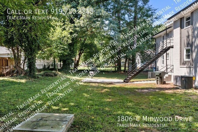 Building Photo - 1806-C Midwood Dr
