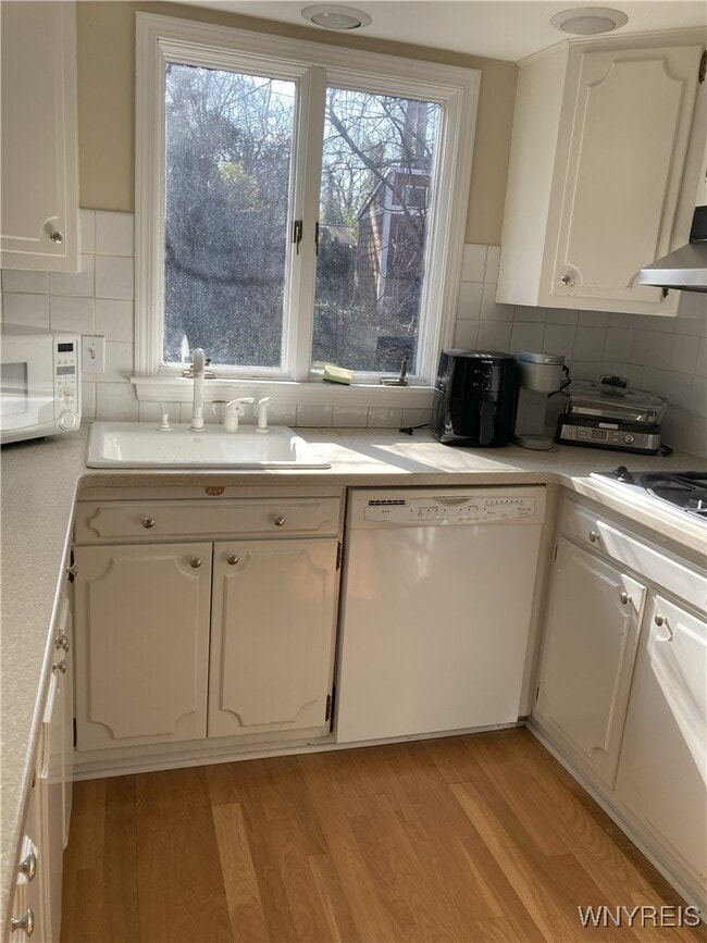 Building Photo - 11 Bradenham Pl