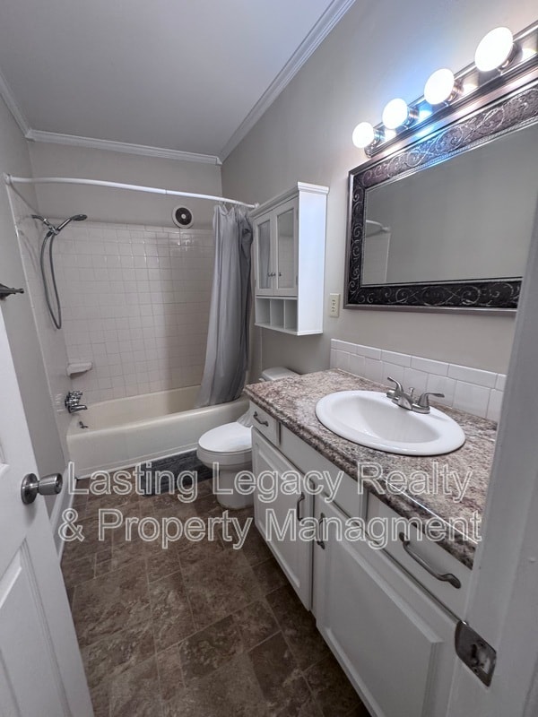 Building Photo - 3306 Brown Pond Ln