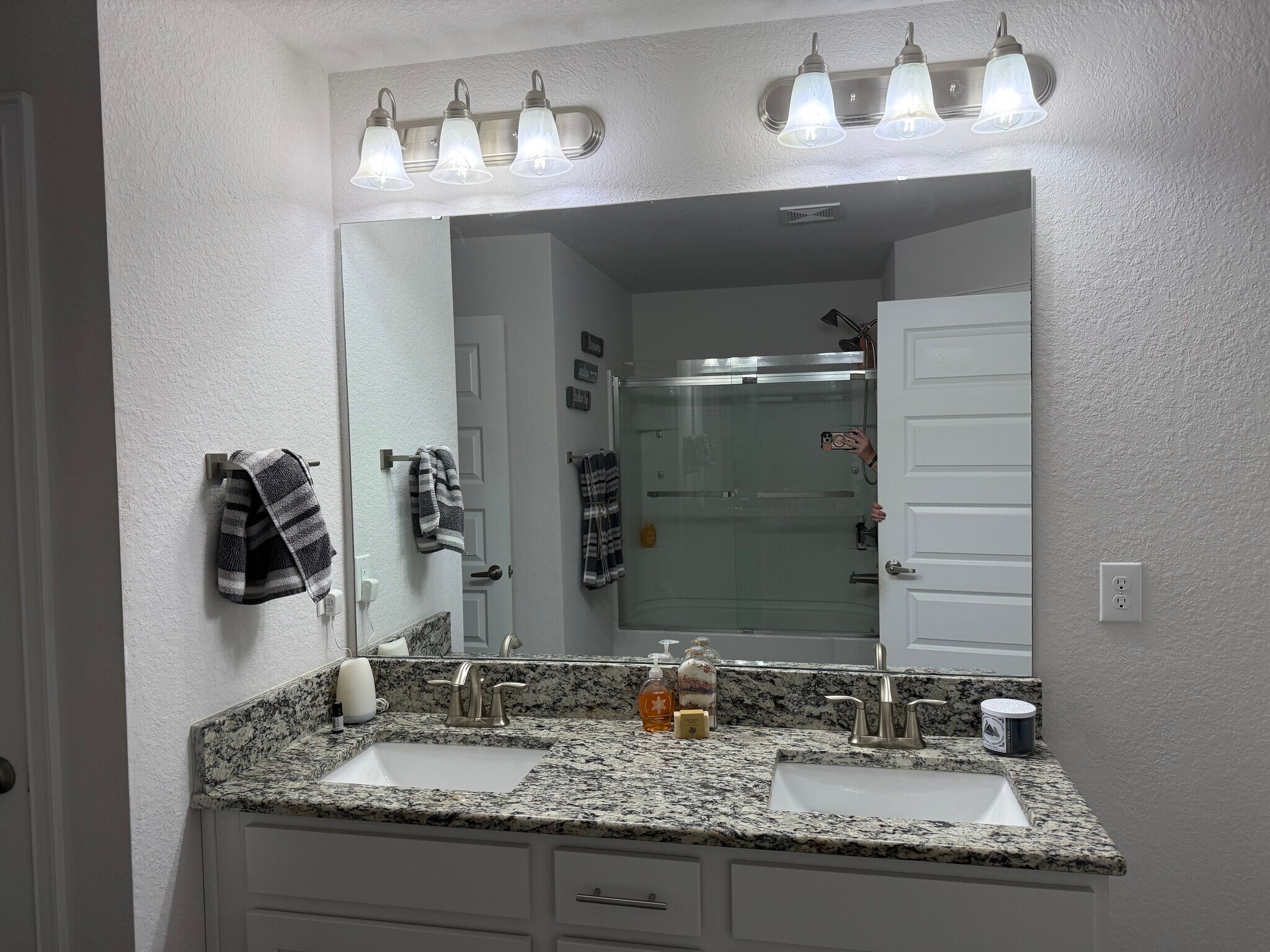 Building Photo - 16018 62nd Gln E