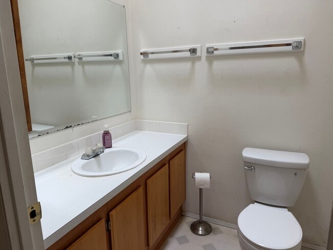 Building Photo - ? Newly Remodeled 3 Bedroom, 2 Bath Home in Monroe, Oregon ?