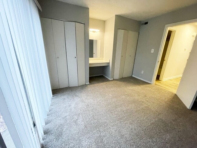 Interior Photo - Park Fairfax Apartments