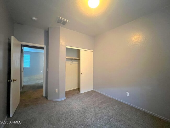 Building Photo - 7332 W Glass Ln