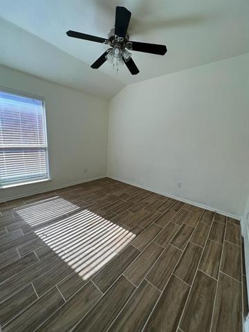 Building Photo - 1011 Meadow Green Ct