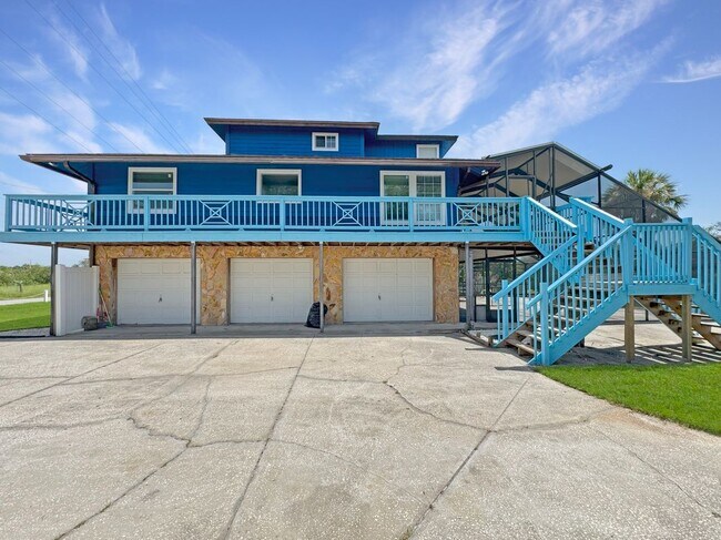 Primary Photo - 9903 Bay Dr