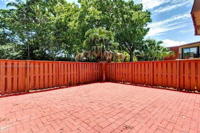 Building Photo - 8099 Severn Dr
