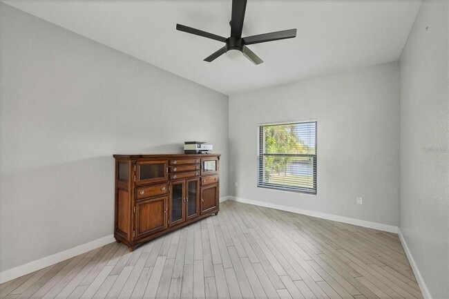Building Photo - 15530 Aqua Cir